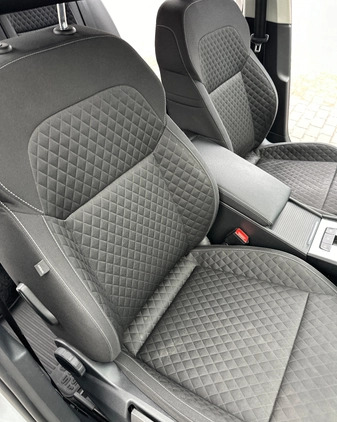 Skoda Superb cena 74900 przebieg: 237000, rok produkcji 2020 z Słupsk małe 529